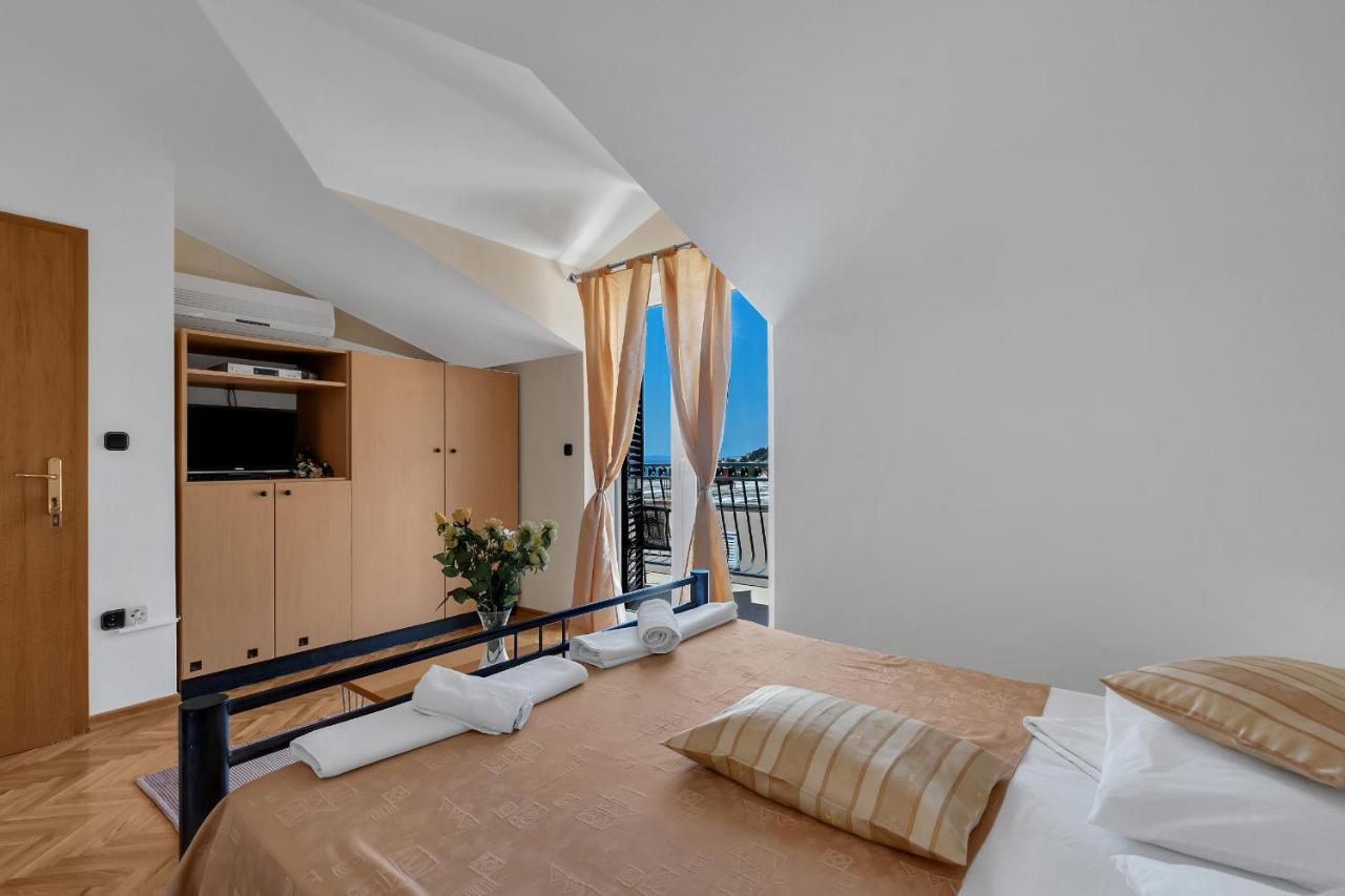 Guest House Lazeta Duće Extérieur photo