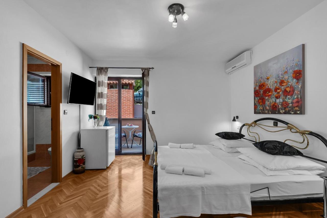 Guest House Lazeta Duće Extérieur photo